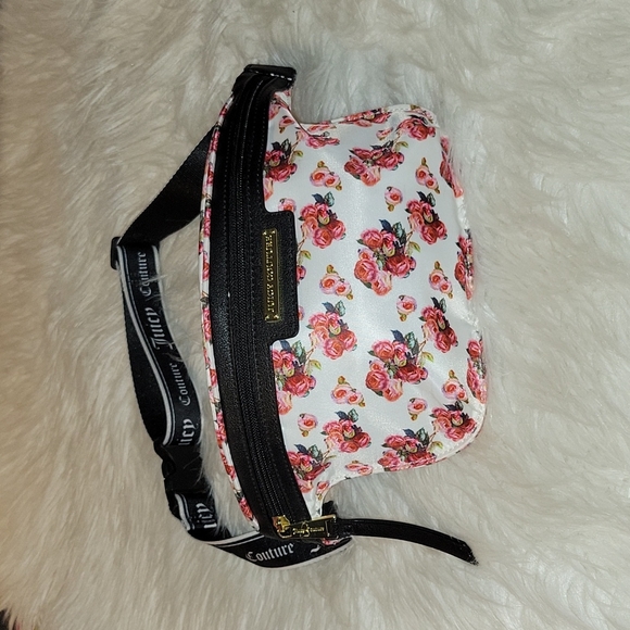 Juicy Couture Handbags - Juicy couture funny bag